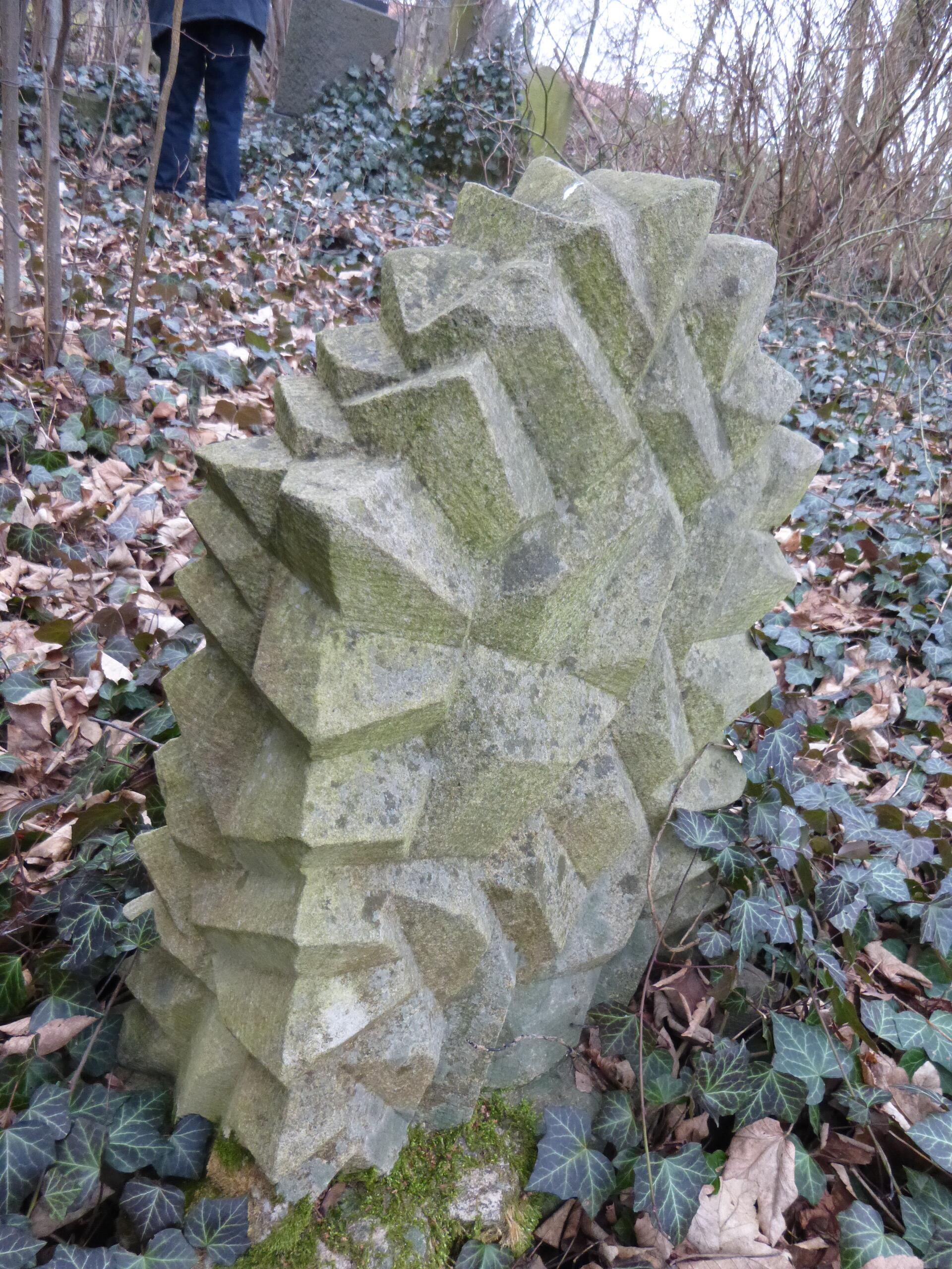 Grabstein in Marienau