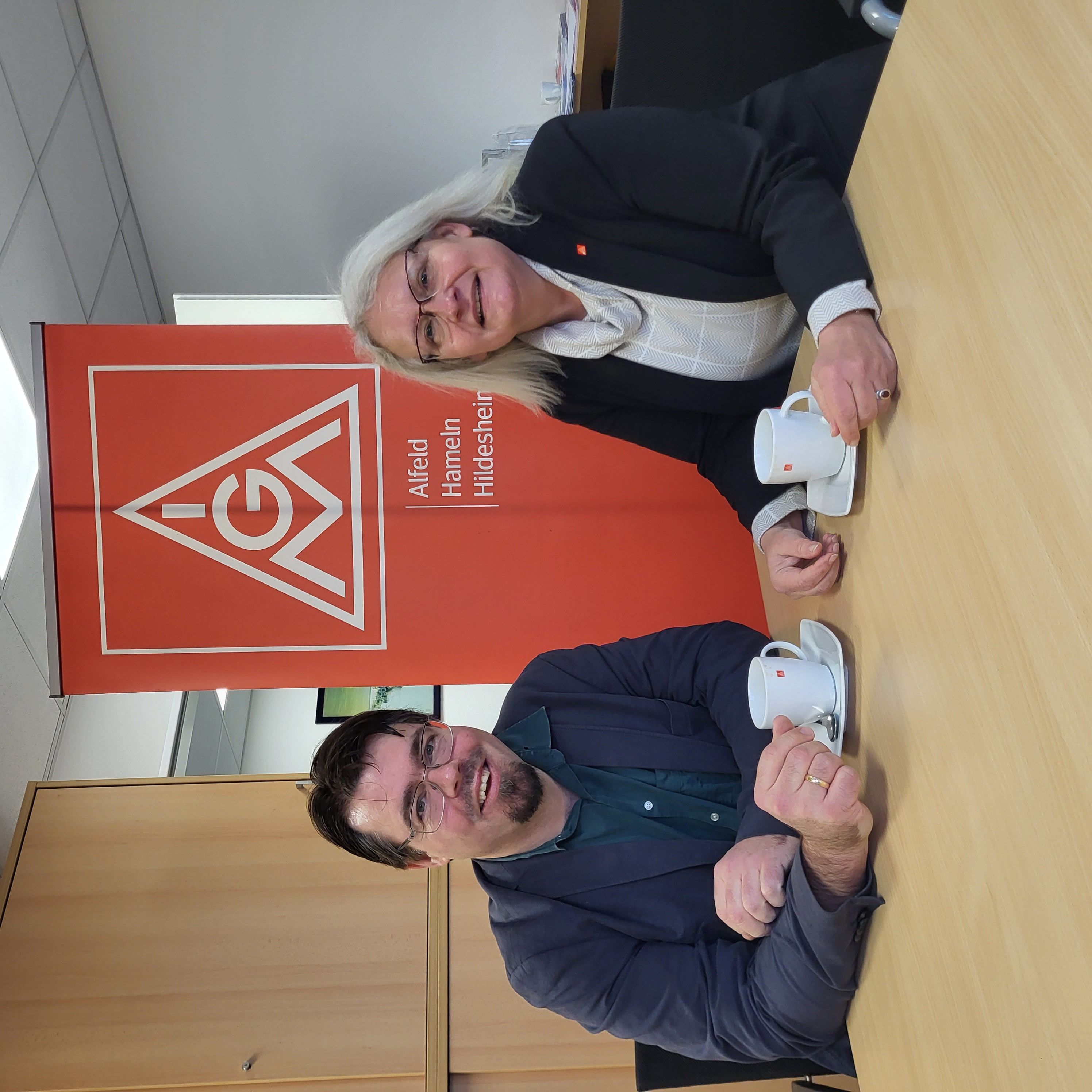 „Betriebsratsarbeit muss rechtlich und finanziell abgesichert sein“Bundestagsabgeordneter Limburg trifft sich mit IG Metall