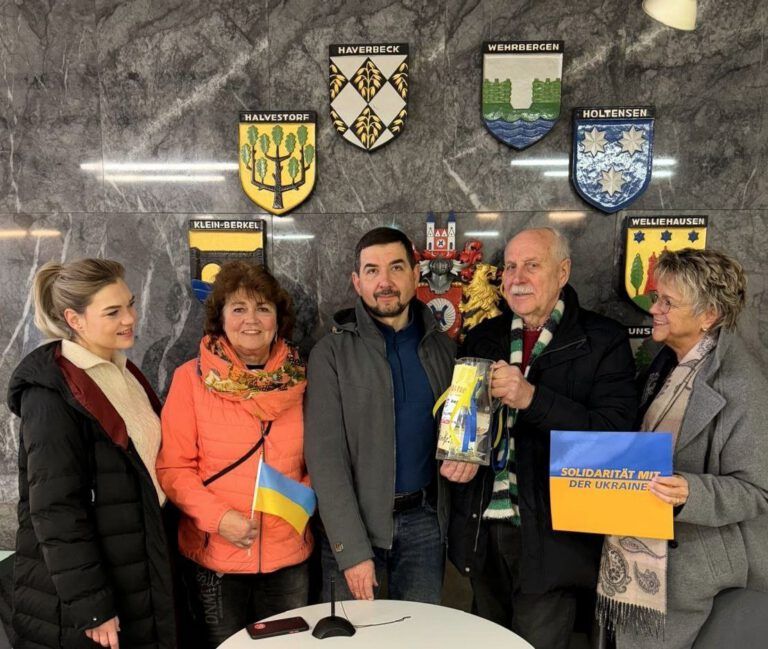 Rat der Stadt Hameln spendet für erkrankte Kinder